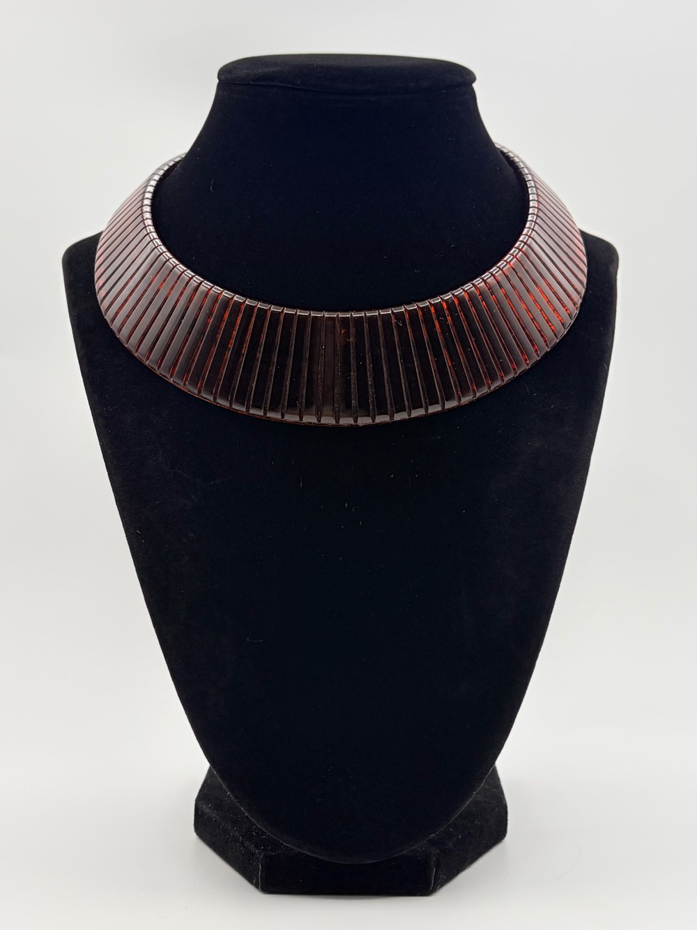 Vintage Copper-Tone Ribbed Fan Collar Statement Choker Necklace